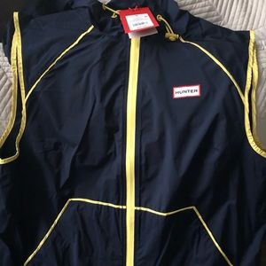 Hunter Men’s Blue Windbreaker Vest